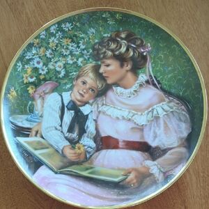 Vintage Mother and Child Decorative Plate
